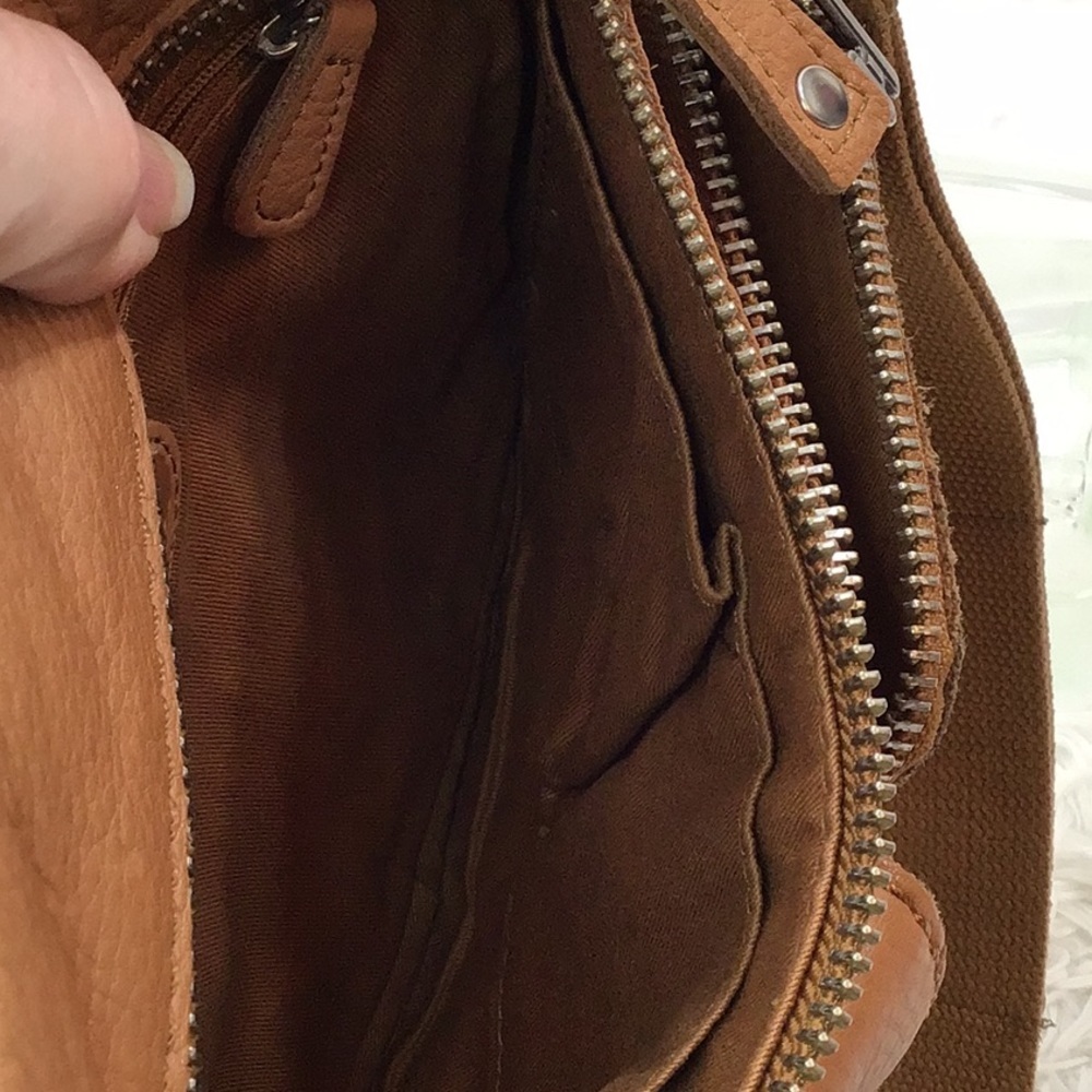 Fossil tan leather Sutter style crossbody bag - Picture 9 of 10